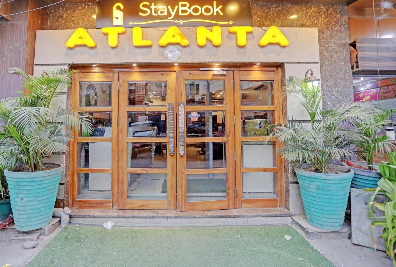 Hotel Staybook Atlanta Railway Station Paharganj 3*